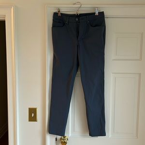 Lululemon Men’s 5 pocket pants - slate size 28